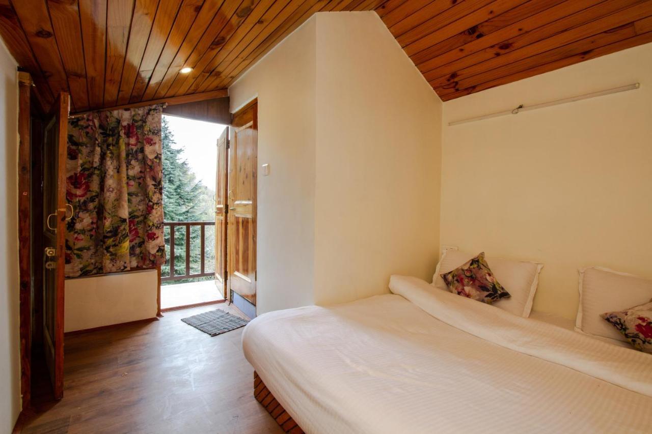 Tales N Trails Hotel Vashist Eksteriør billede