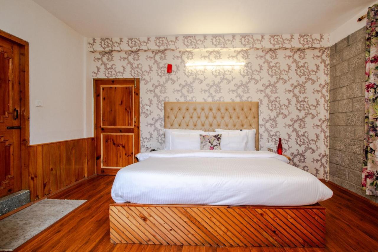 Tales N Trails Hotel Vashist Eksteriør billede